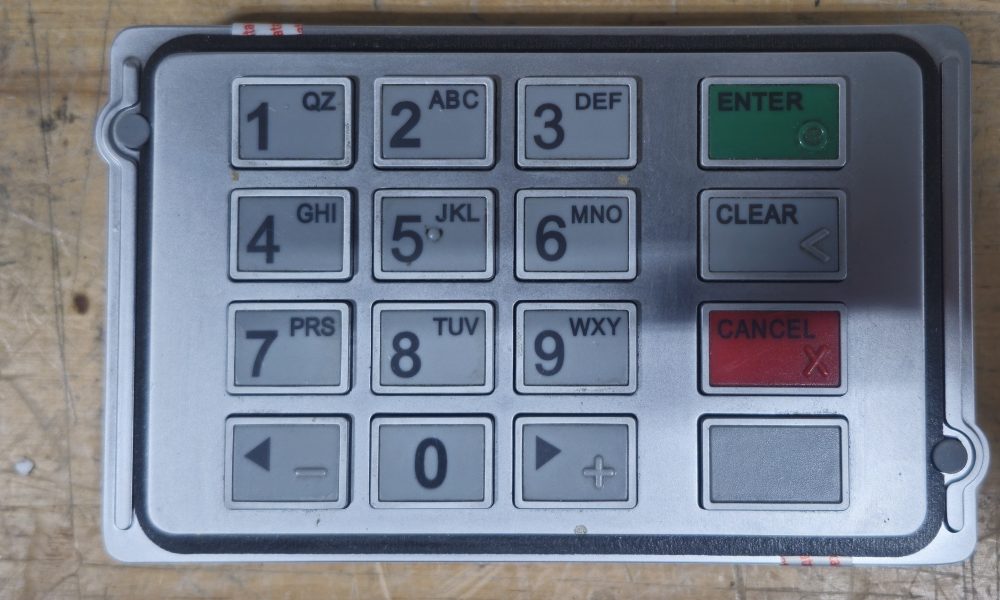 8000r-keypad-front